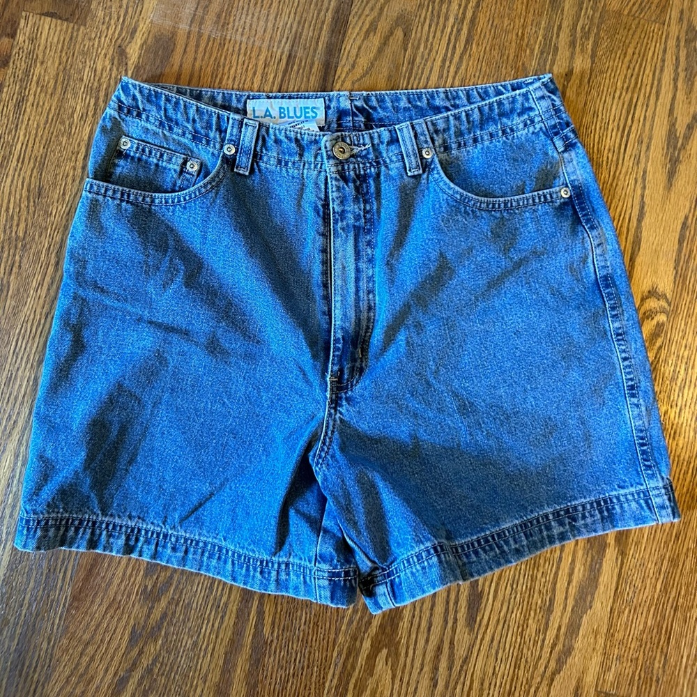 LA Blues vintage denim shorts :)